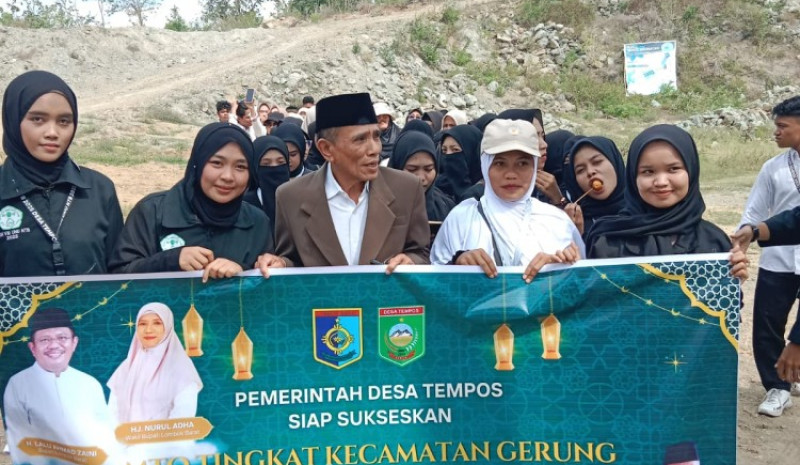 pawai ta'aruf meenyambut mtq tingkat kecamatan gerung yang ke XXXI tahun 2025